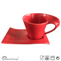Mug rouge en céramique de 11 oz avec plateau